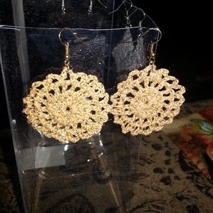 Earings